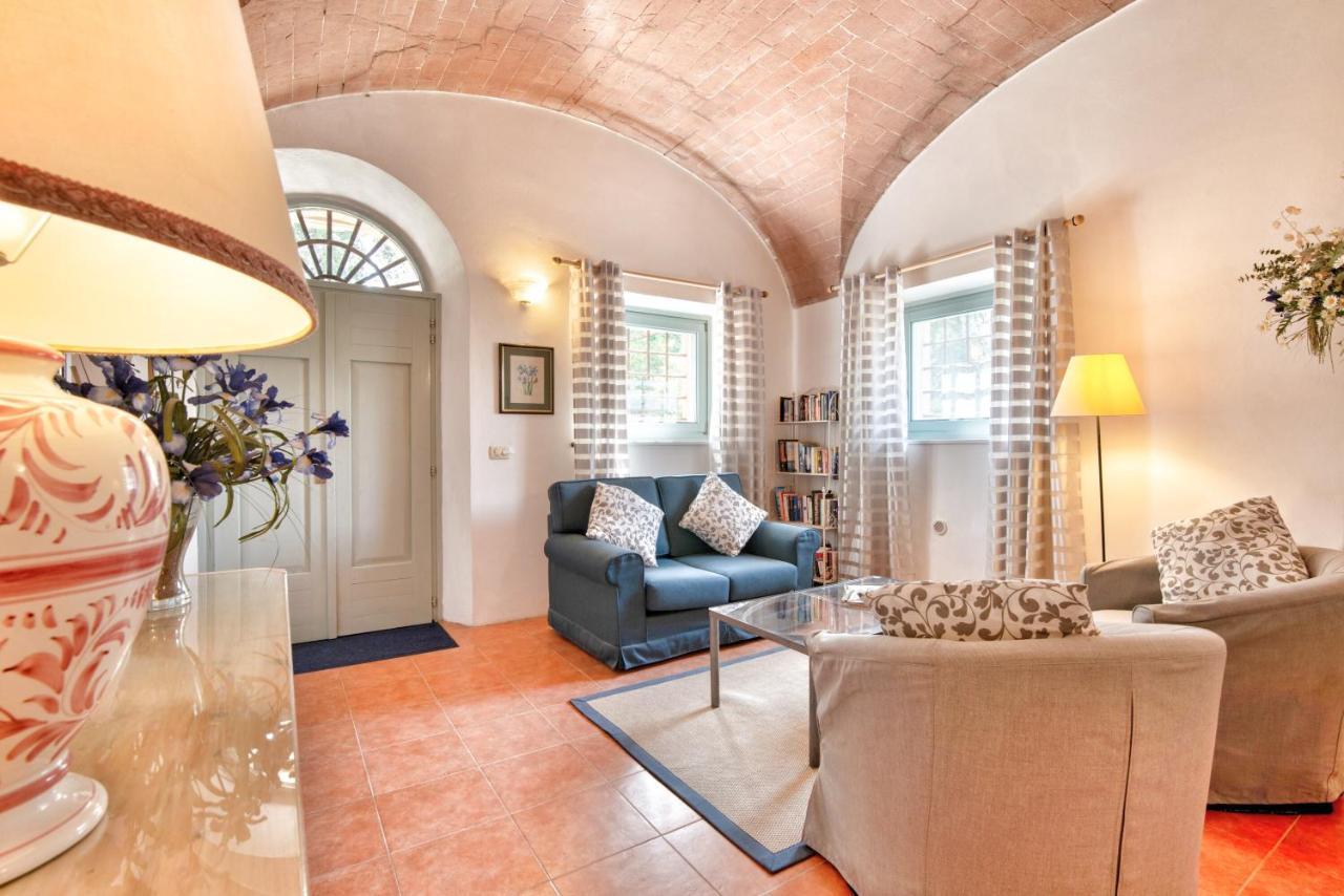 Appartamenti Villa La Fonte サン・ジミニャーノ エクステリア 写真